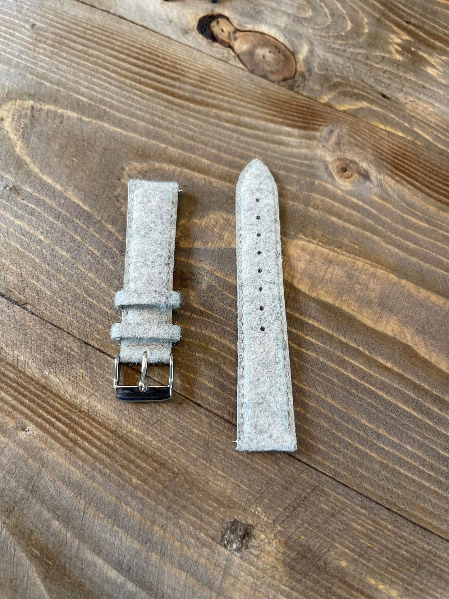 20MM Light Grey Wool for 40MM klokker